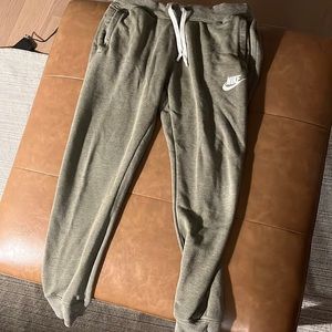 Nike green jogger size M